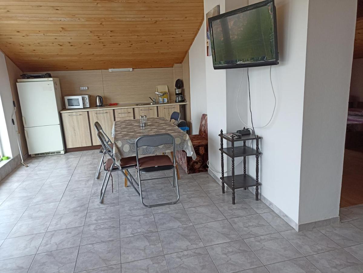 Appartamento Stai Za Gosti Bazdarovi Byala  Esterno foto